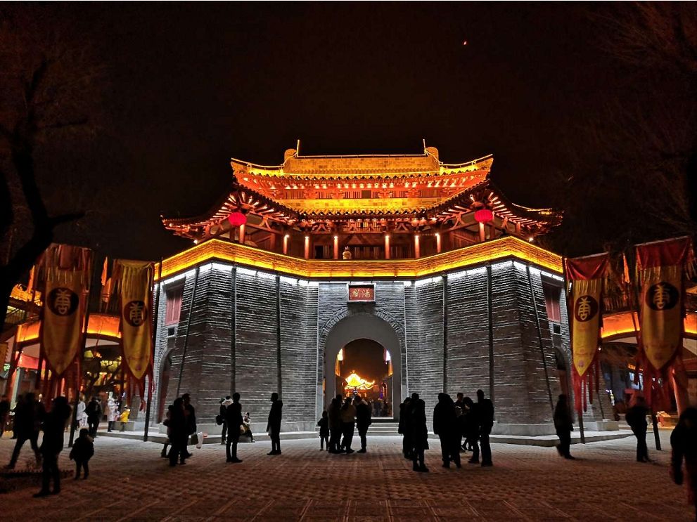 《在乾县过年》作者：米妞