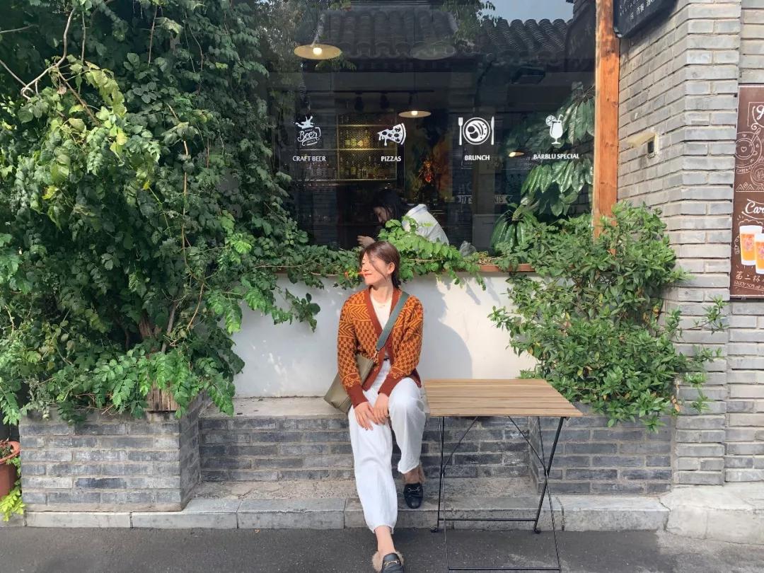 日系焦糖色穿搭 (夏季的焦糖色穿搭)