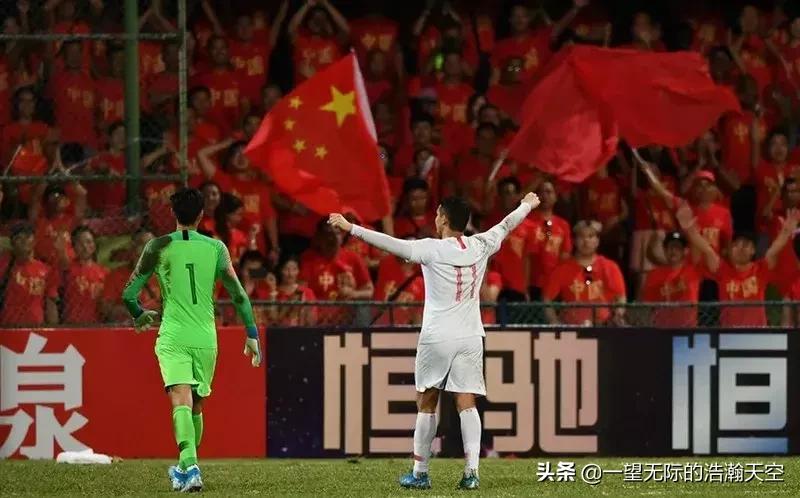 五星红旗迎风飘扬歌声多么嘹亮,五星红旗迎风飘扬精彩看点