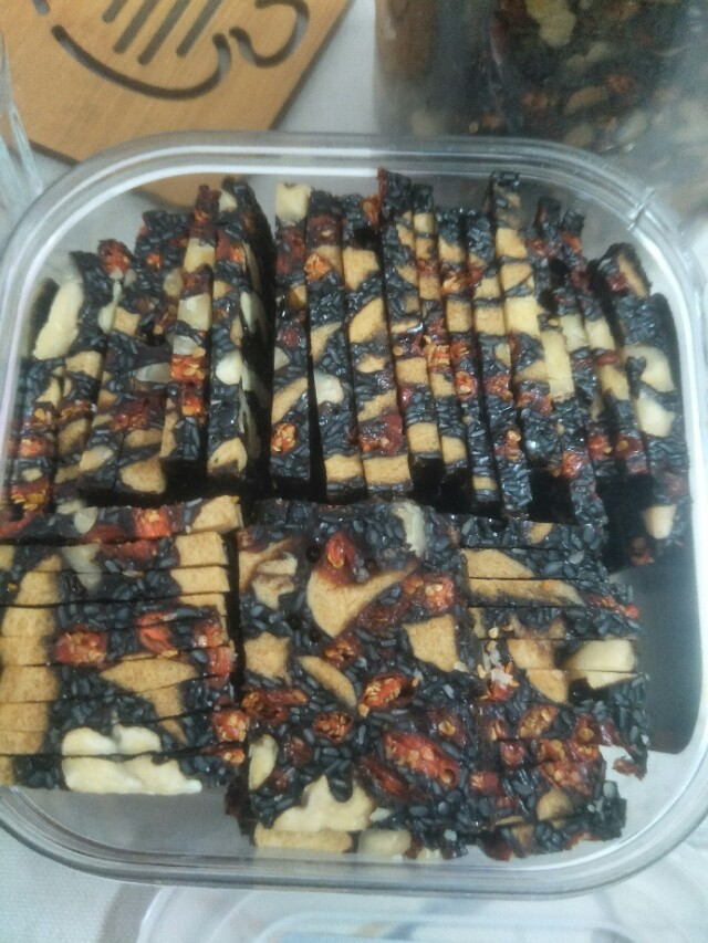 家庭版自制阿胶糕的做法,自制阿胶糕不加核桃