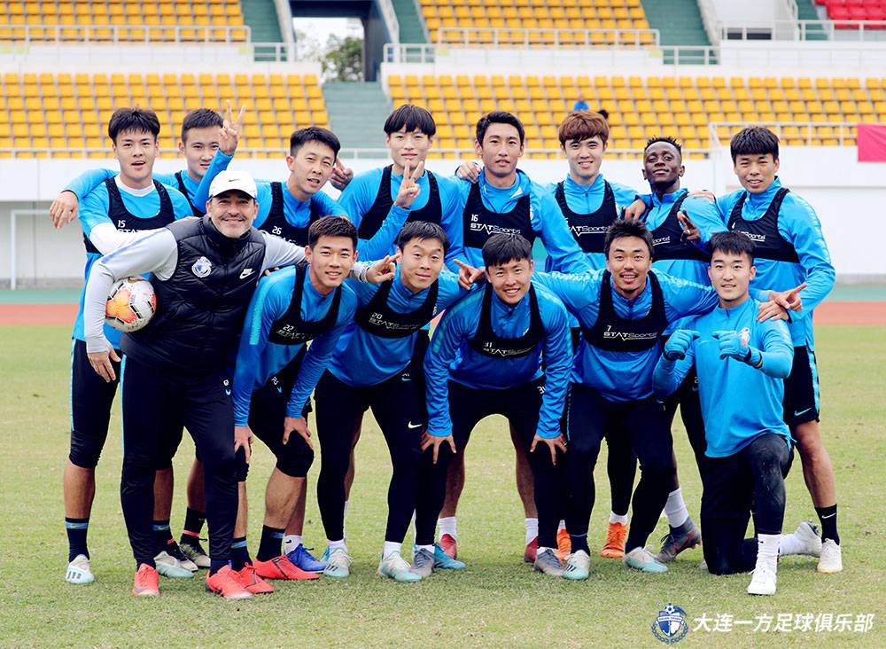 贝尼特斯大连人表现,贝尼特斯来大连