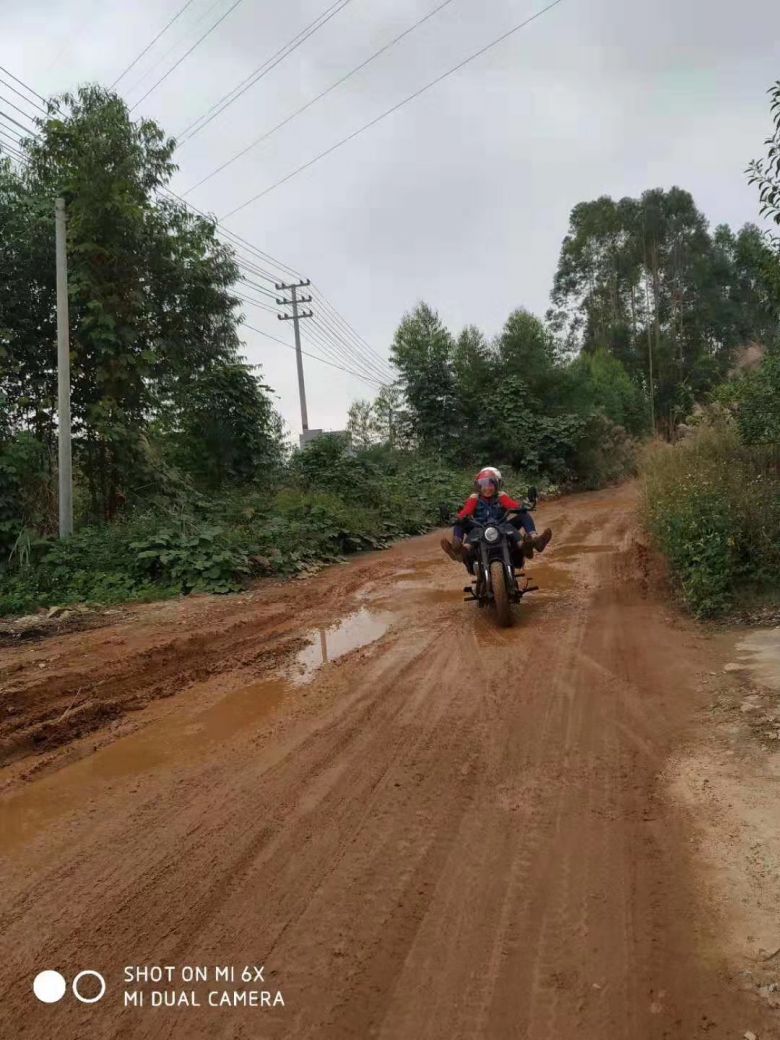 钦州识途机车俱乐部,钦州摩托车女孩