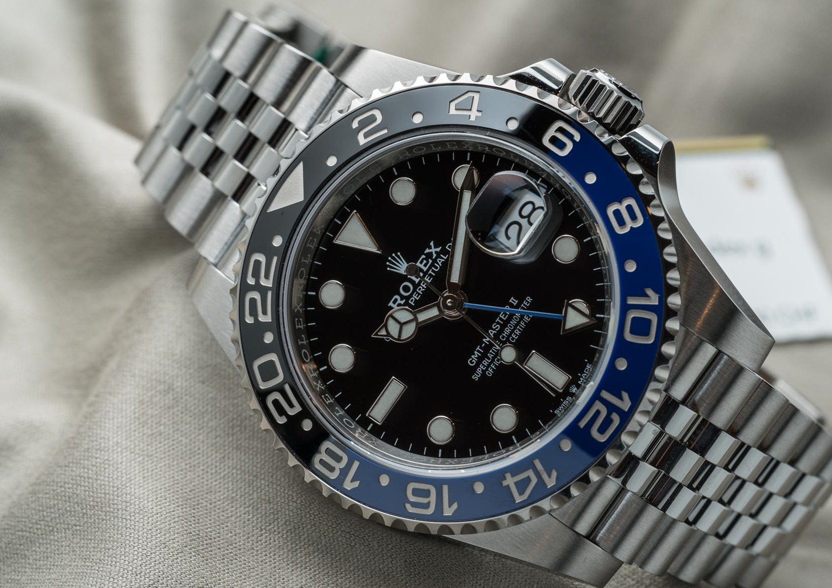 劳力士水鬼和欧米茄表哪个好,劳力士水鬼和卡西欧水鬼对比