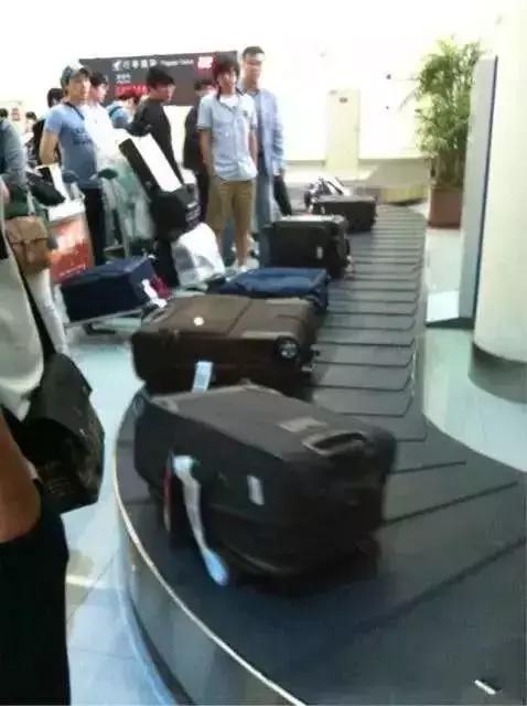 绌轰腑鏃呰璇剧▼澶х彮,绌轰腑鏃呰璇惧爞