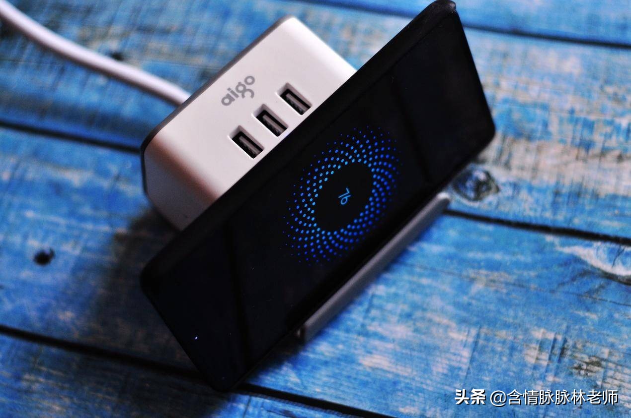 新款国标usb充电插座,5孔插座usb快充