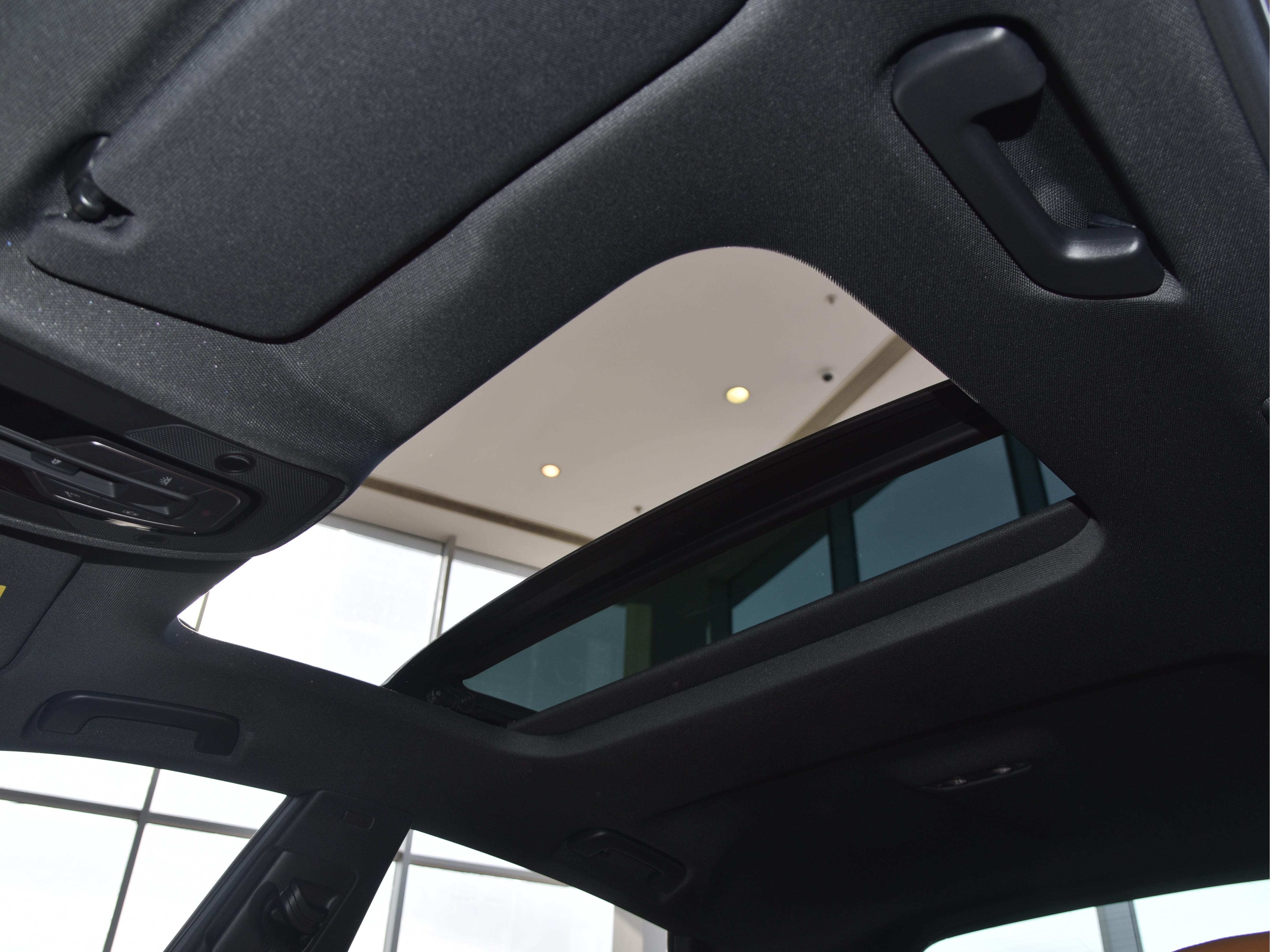 前后五连杆悬架的车有什么优势,全新奥迪a755tfsi