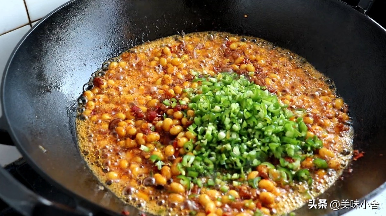 香辣黄豆辣椒酱的做法,黄豆辣椒酱家常做法简单好吃