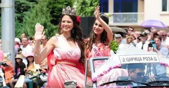 鍥藉淇濆姞鍒╀簹,淇濆姞鍒╀簹鐜懓鏁呬簨