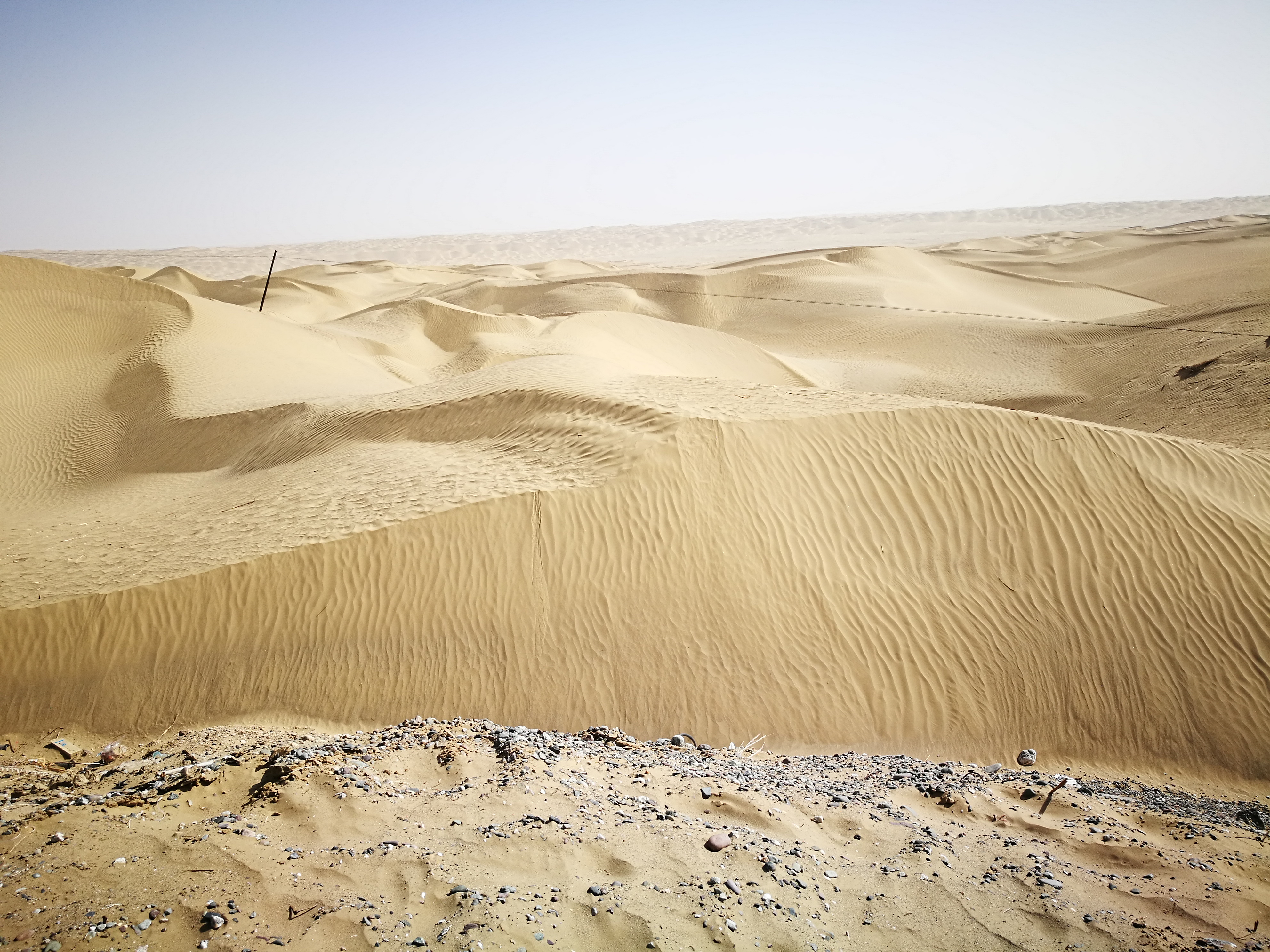 13000公里新手独驾*疆新**第23天——穿越塔克拉玛干沙漠，遭遇陷车