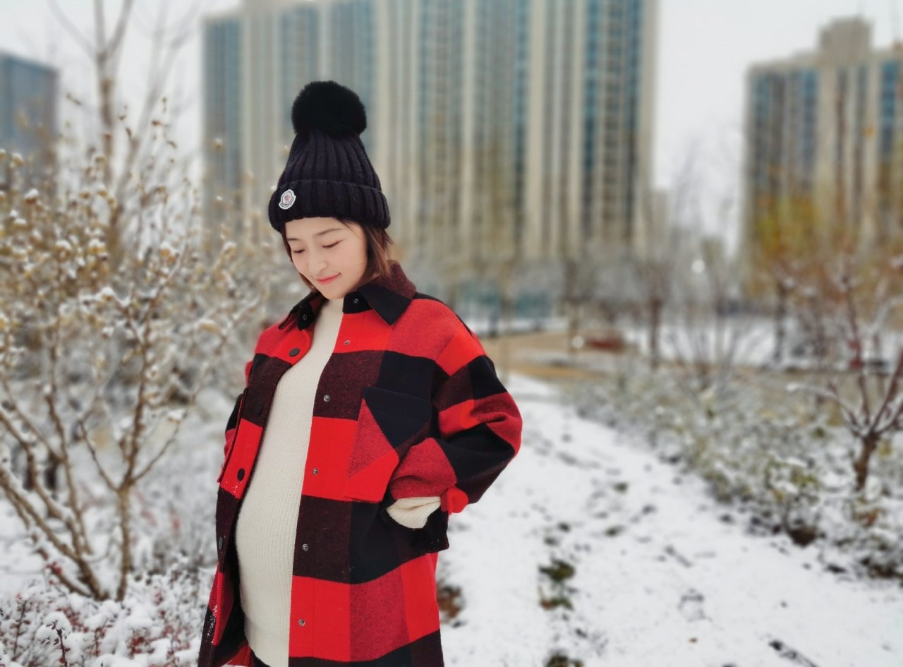 天下足球漂亮女主播,天下足球直播女主播是谁