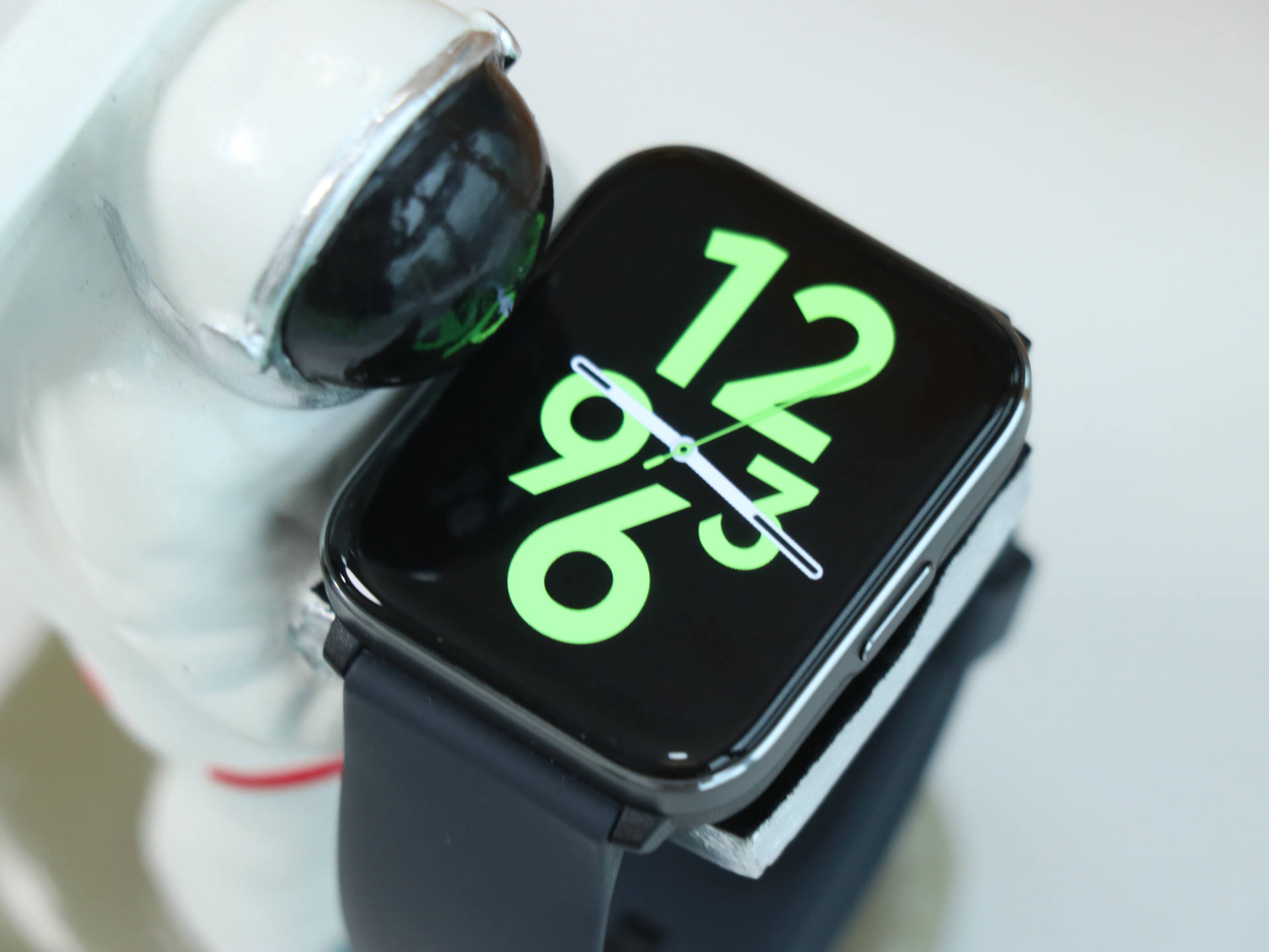 黑加手表上手测评,21天超长续航+AI心情表盘,产品力爆棚