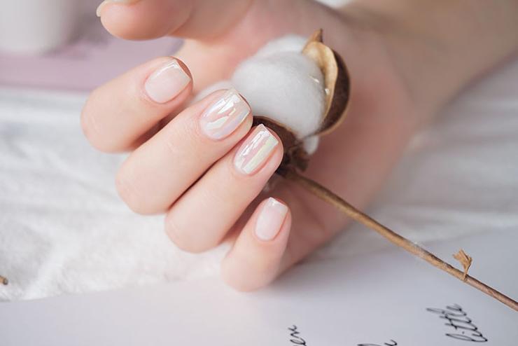 什么牌子甲油胶对指甲好,养护指甲应该用什么甲油胶