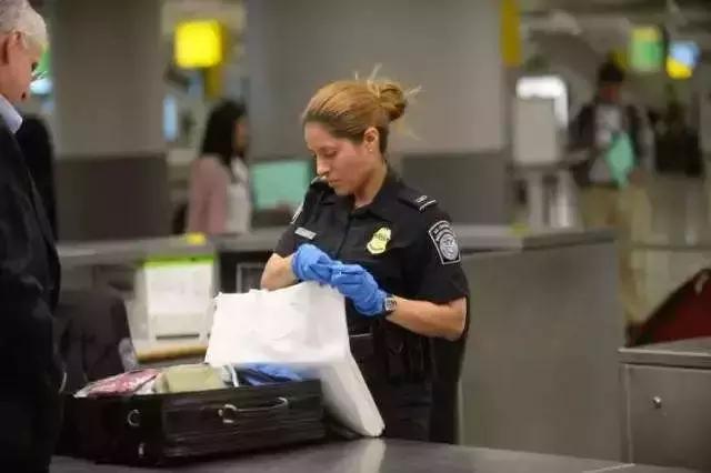 4月9日起行邮税率下调;阿里飞猪发力跨境电商