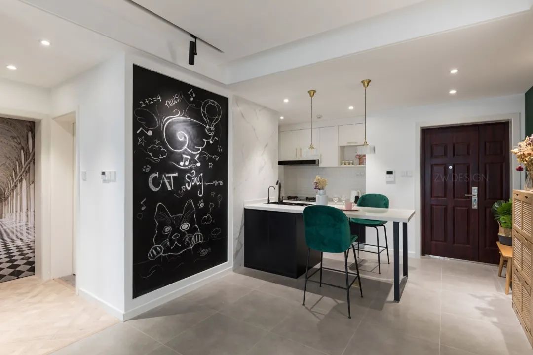 75平小户型客厅装修现代简约风,套内70平现代轻奢风格