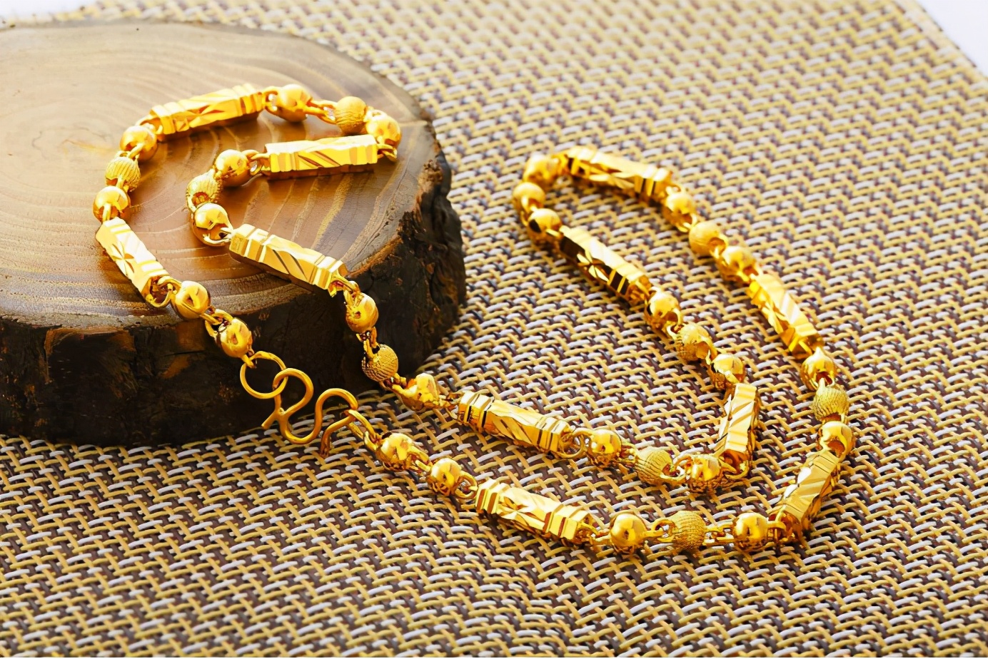 23k黄金是纯金吗,24k黄金和纯金怎么区别