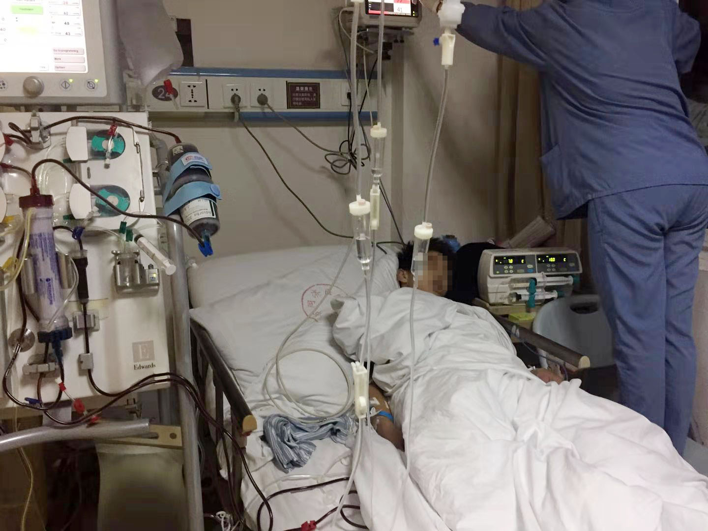 在学校长期被欺凌，14岁河南籍上海中学生喝农药身亡