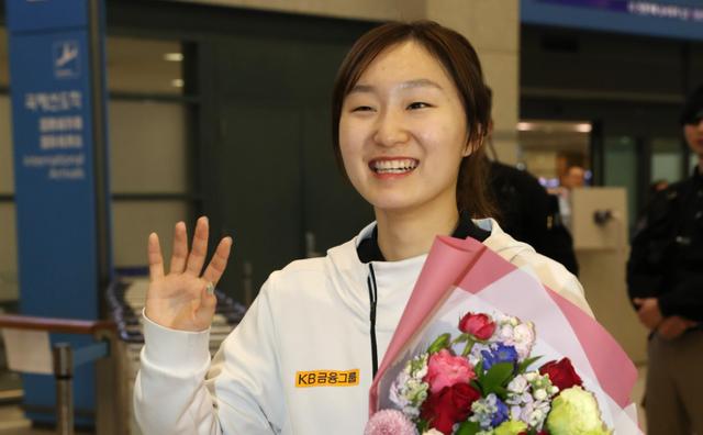 闊╁浗濂ヨ繍鍐犲啗琚墦,闊╁浗濂ヨ繍鍐犲啗琚暀缁冩墦