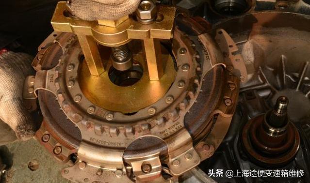 朗逸变速箱故障,大众朗逸变速箱电脑板故障现象