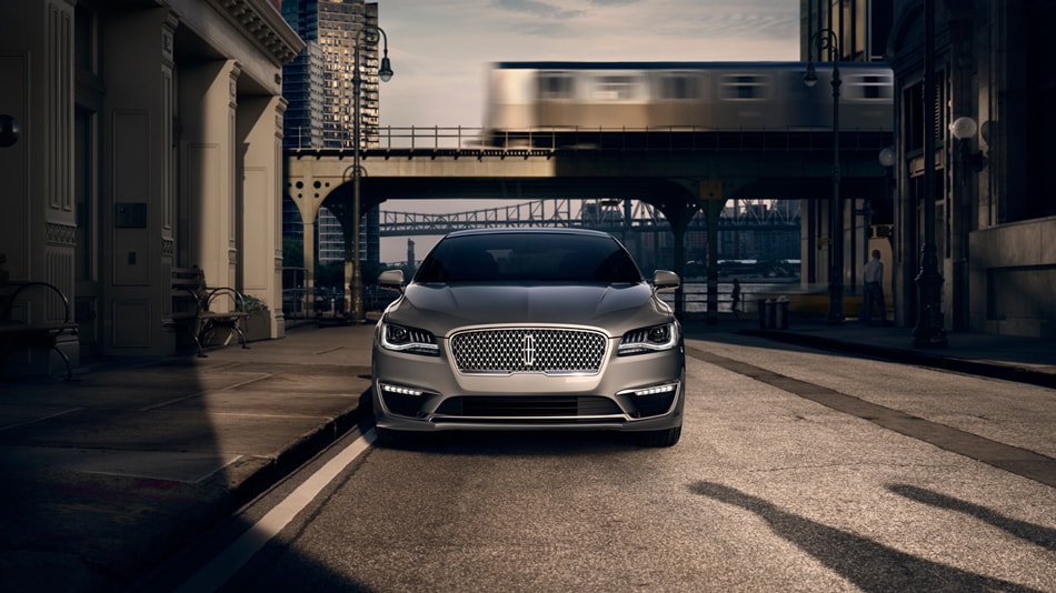 预算10-15万选这三款轿车准没错,7到13万这四款车最值得买