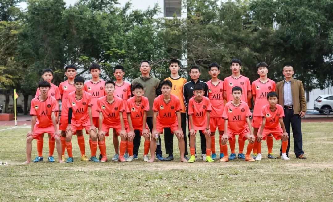 万宁小学足球队去保亭比赛,万宁中学生足球联赛2021