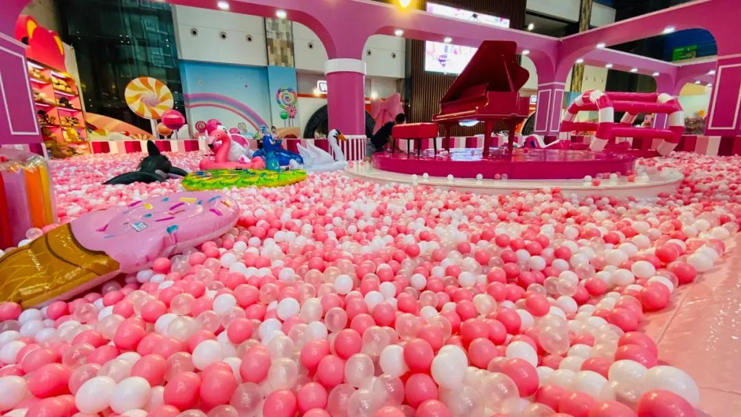 十大热门亲子乐园深圳,斥资两亿的游乐园