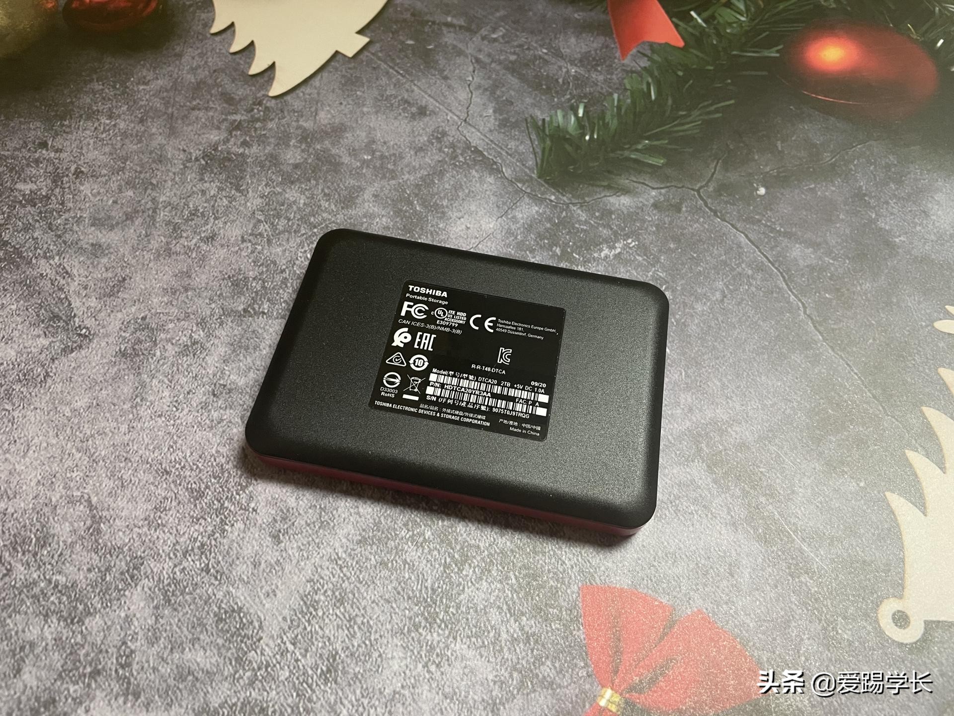 东芝移动硬盘a3和v10哪个好,东芝toshiba2tb移动硬盘v10