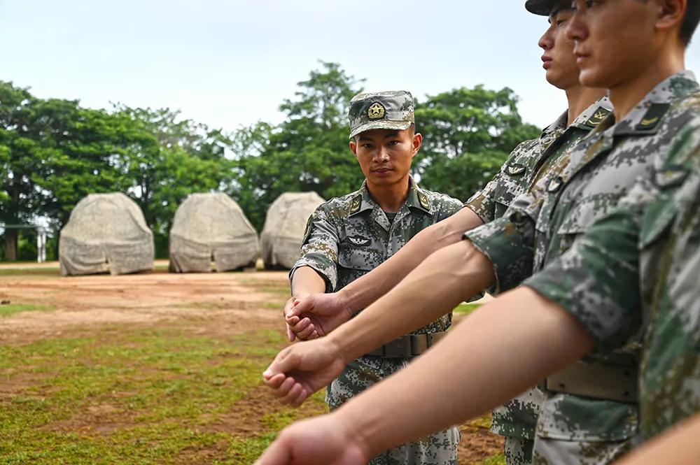 不想当将军的司机不是好厨师,不想当将军的士兵不是好司机
