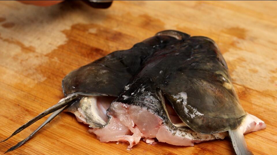 热门鱼头做法你学会了吗,这才是鱼头汤的正确做法