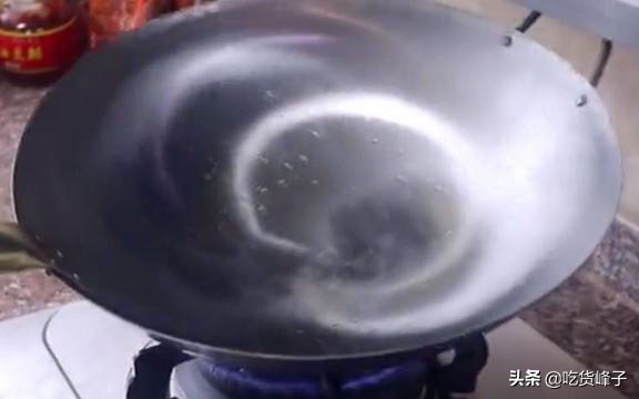 新锅不用猪油如何开锅,新锅如何开锅不用猪肉