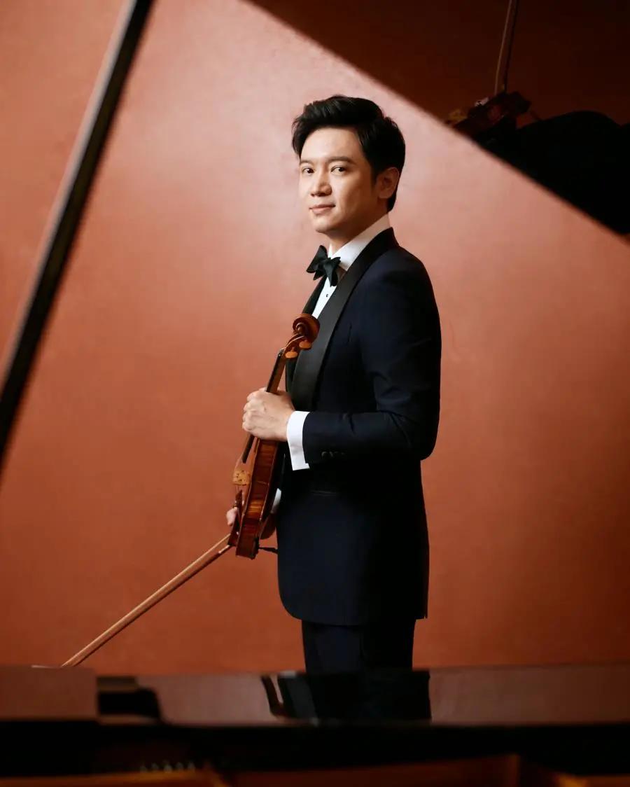 刘霄小提琴演奏视频,刘霄小提琴演奏沉思