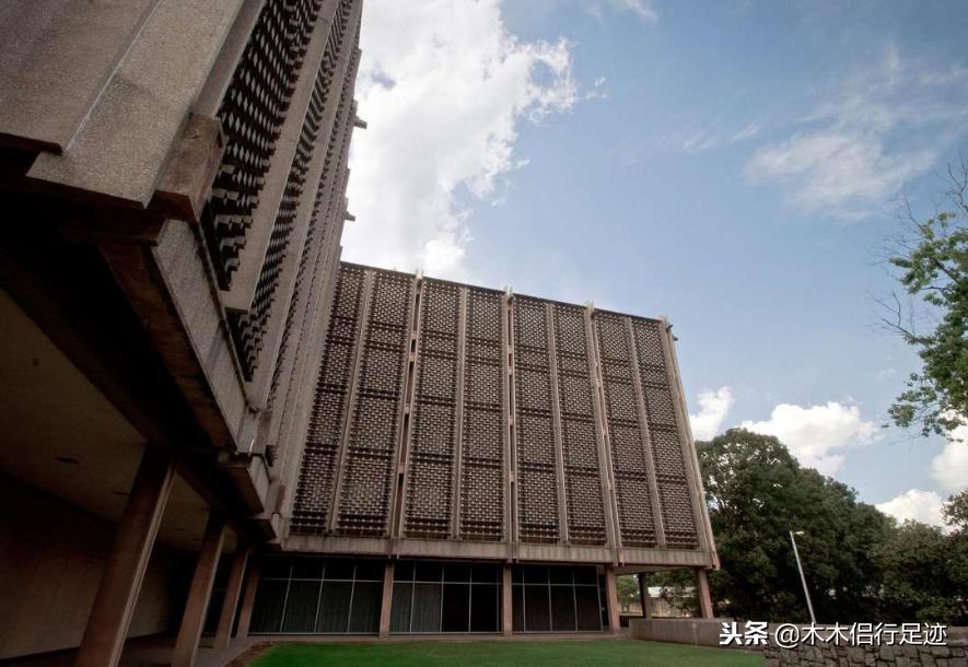 15个恐怖电影和电视地点去景点，比屏幕上更恐怖