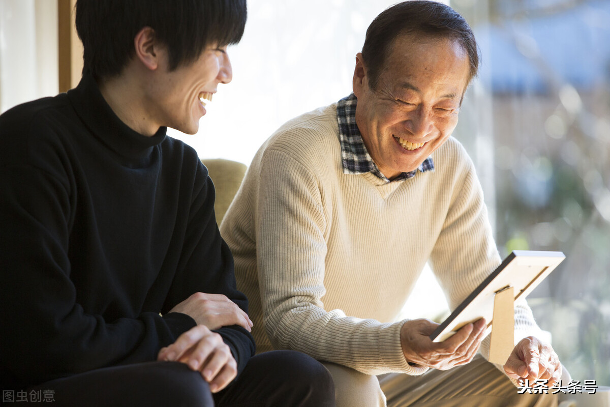 结婚家里不给钱,结婚后没钱怀孕了怎么办