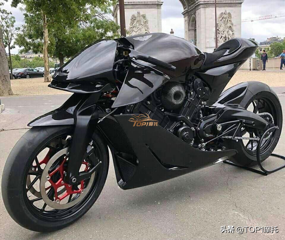 阿斯顿马丁one77现身街头,阿斯顿马丁摩托车amb001完整介绍