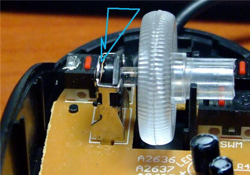 鐢佃剳榧犳爣婊氳疆澶辩伒鎬庝箞瑙ｅ喅,榧犳爣涓敭婊氳疆澶辩伒涓婁笅涔辨粴
