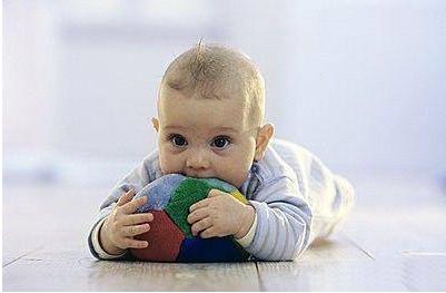 生理性腹泻母乳性腹泻有什么区别,婴儿生理性腹泻是什么意思