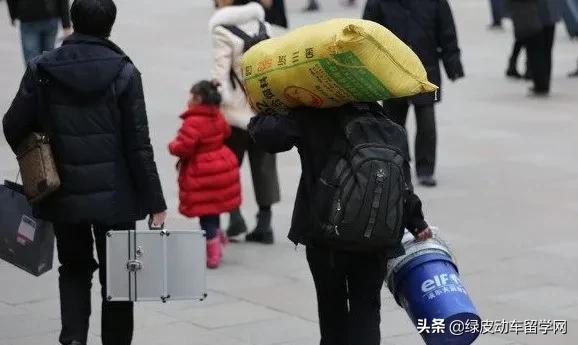 日本留学生留日本工作容易吗,日本留学生的就业与薪酬