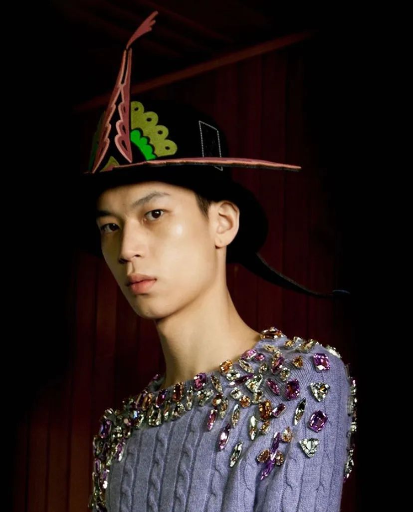 虞书欣穿的可爱灵动的衣服,自己认为适合虞书欣的衣服