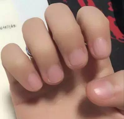 泫雅同款美甲教程,心血来潮做的指甲