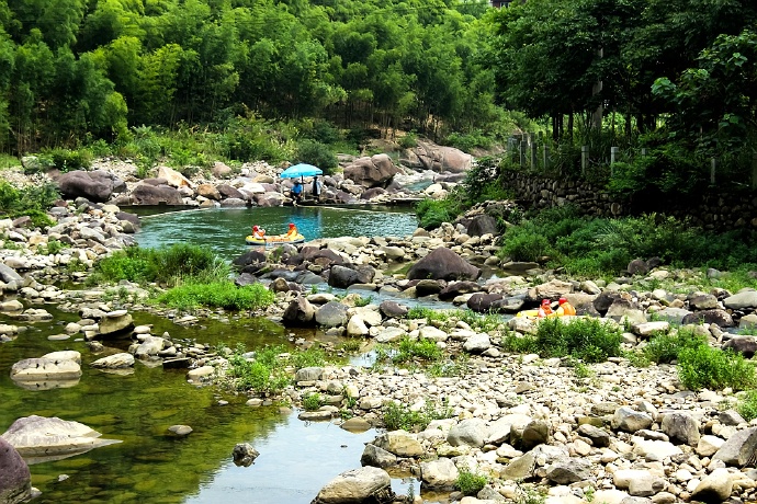 浙江安吉漂流3天旅游攻略,安吉高铁站到浙北漂流乘车