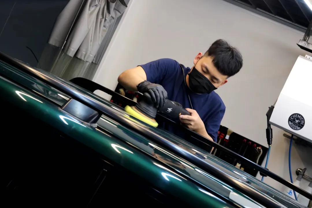 怪兽车翻新视频,怪兽搞老车