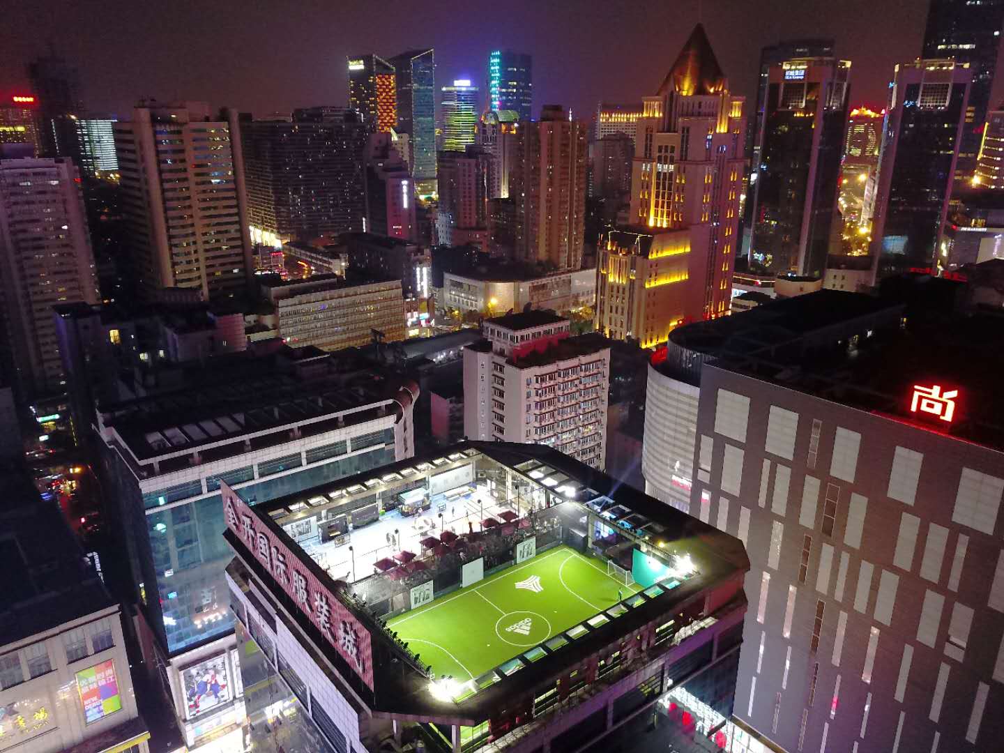 经营性足球场馆的盈利方式探讨,经营性资产盈利模式