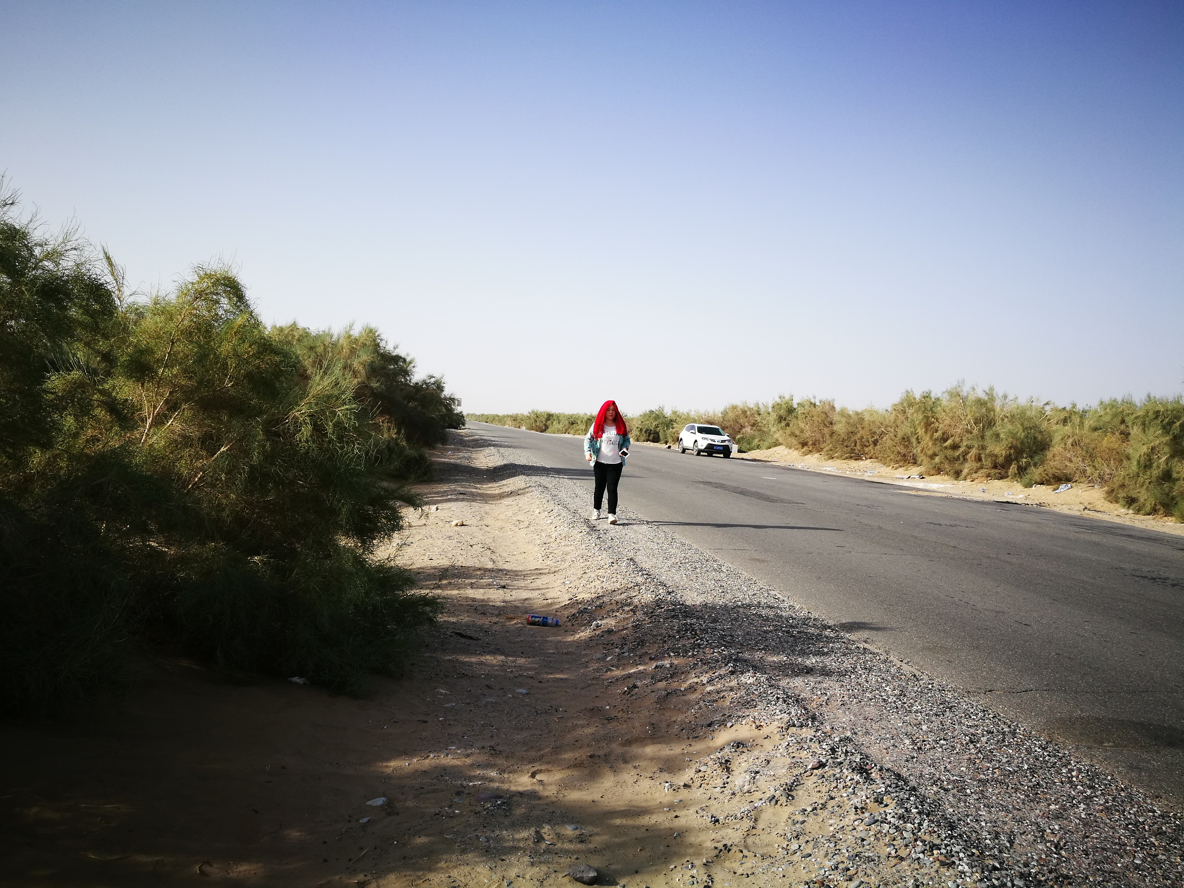 13000公里新手独驾*疆新**第23天——穿越塔克拉玛干沙漠，遭遇陷车