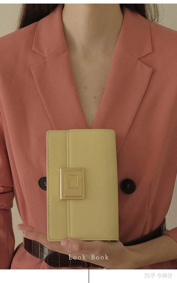 千元包包推荐轻奢20岁,千元小众包包推荐百搭平价