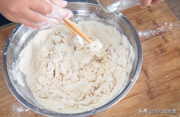 蒸包子冷水上锅蒸多长时间合适,蒸包子水开了蒸还是凉水直接蒸