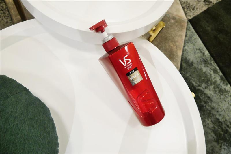 油头用沙宣什么洗发水,头发油用沙宣哪一款