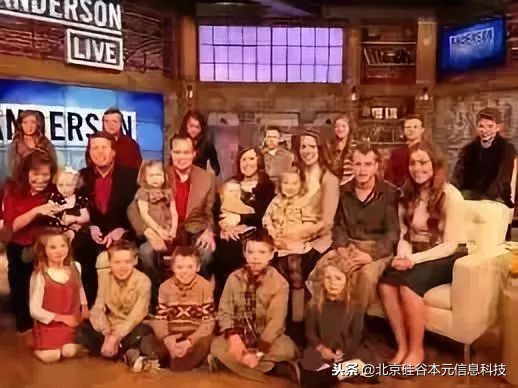 美国夫妇生了十九胞胎,19个孩子的美国夫妻