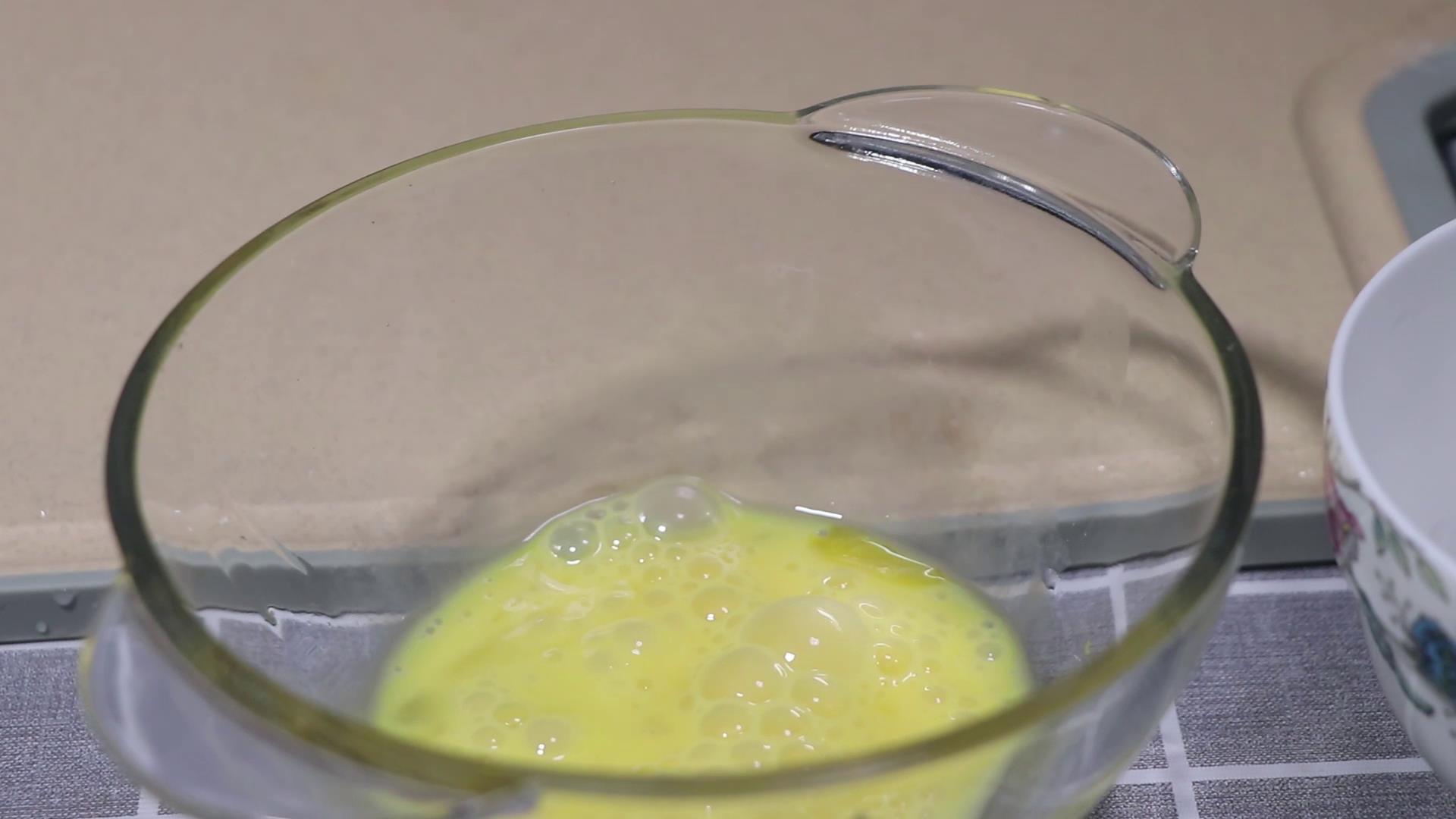 1个鸡蛋怎么做好吃,面粉做洋葱圈