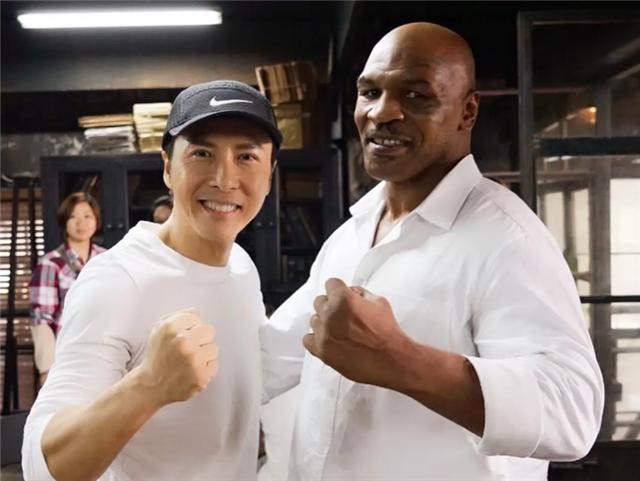 香港十大票房电影周星驰占7部,周星驰周润发合作的电影有哪些