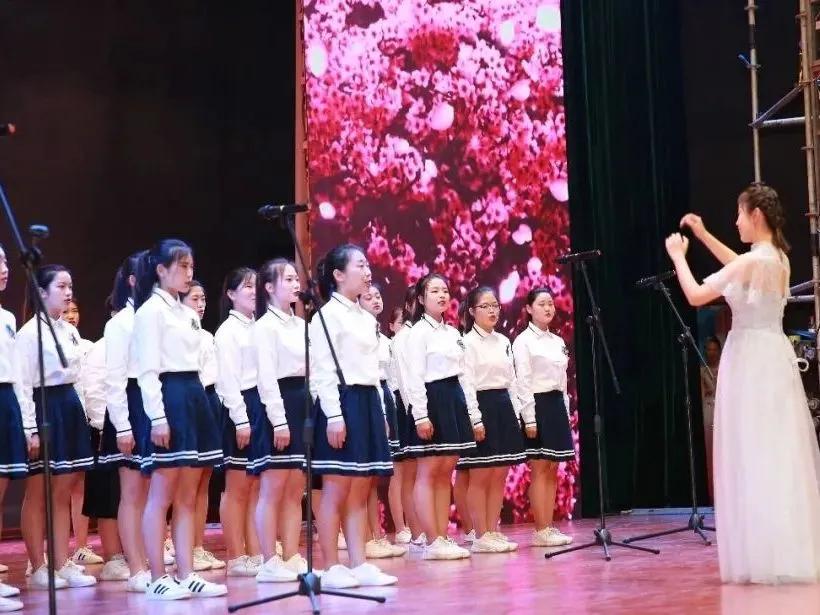 山东工业技师学院一年多少钱,山东工业技师学院2023招生简章