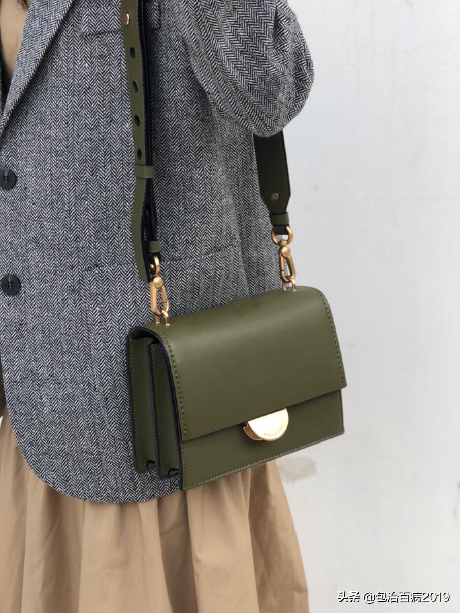 今日穿搭|春天气质搭配推荐小ck南瓜包